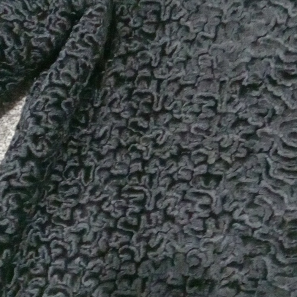 Vintage Astrakin Made In France Styled By Lepshire Persian Curly Lambs Wool Coat - Picture 4 of 4